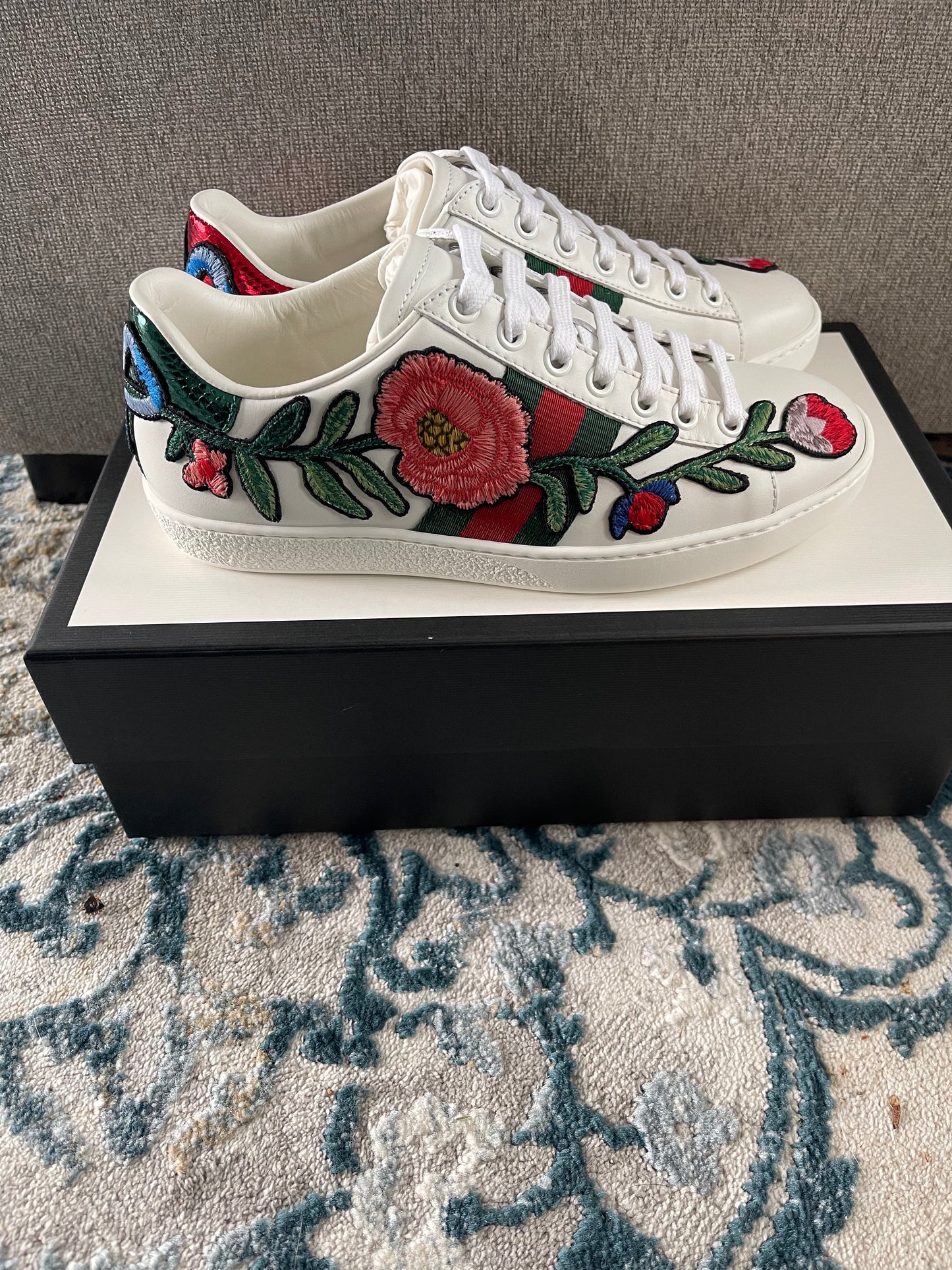 Gucci Ace Leather Sneakers